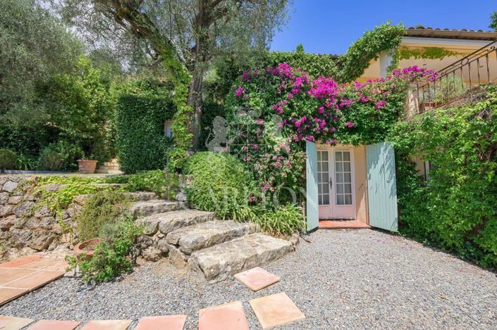 Image No.35-4 Bed House for sale