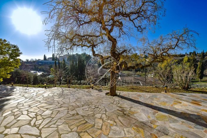 Image No.17-4 Bed House for sale