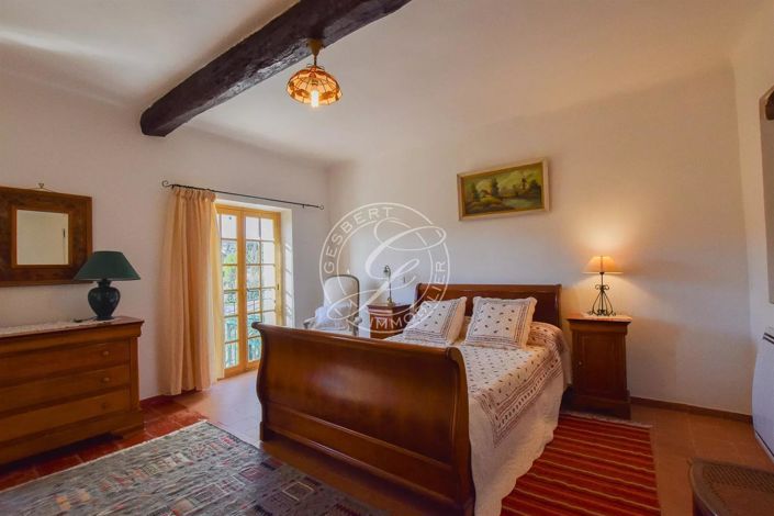 Image No.22-4 Bed House for sale