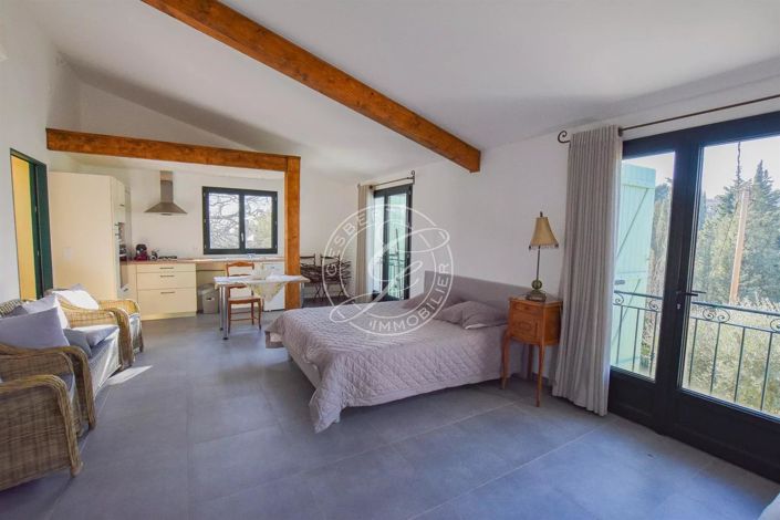 Image No.26-4 Bed House for sale