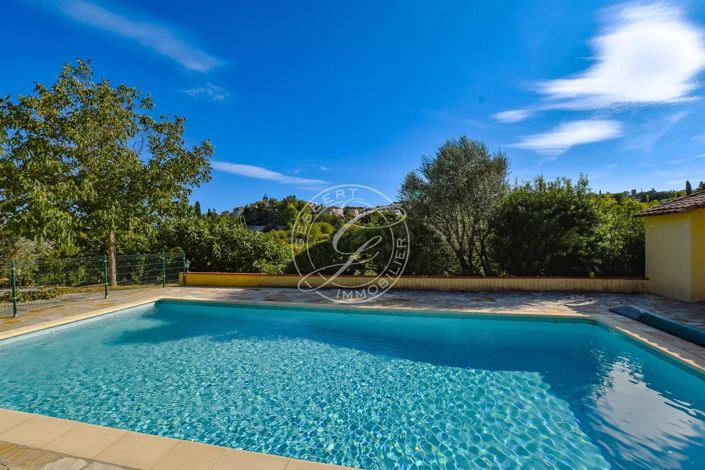 Image No.5-4 Bed House for sale