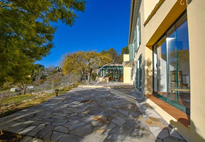 Image No.9-4 Bed House for sale