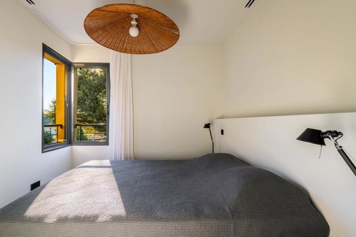 Image No.20-2 Bed House for sale