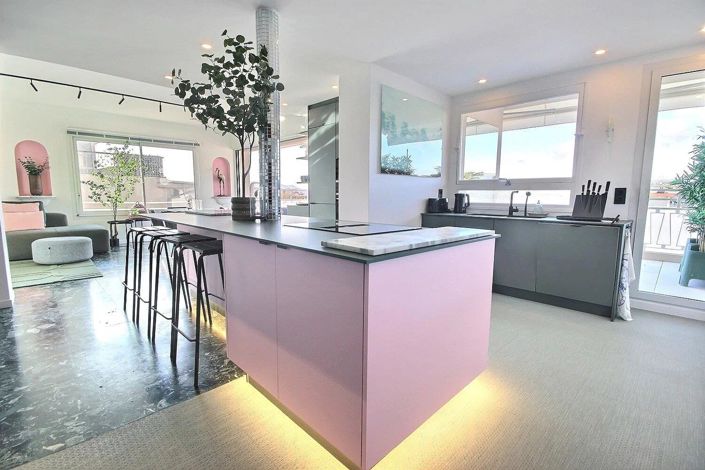 Image No.19-3 Bed Apartment for sale