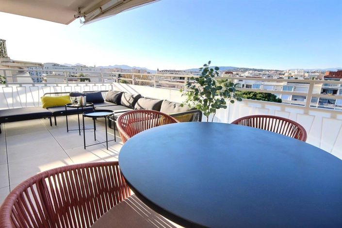 Image No.7-3 Bed Apartment for sale