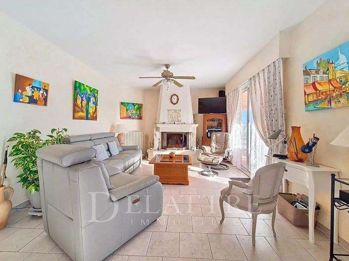 Image No.3-3 Bed House for sale