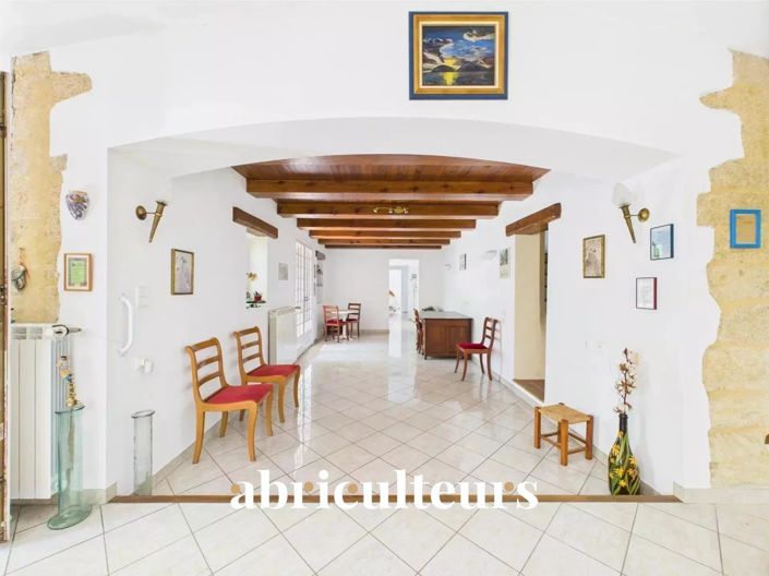 Image No.9-4 Bed House for sale