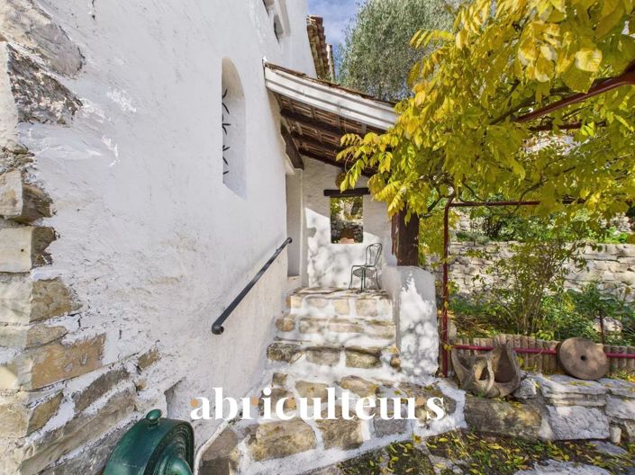 Image No.15-6 Bed House for sale