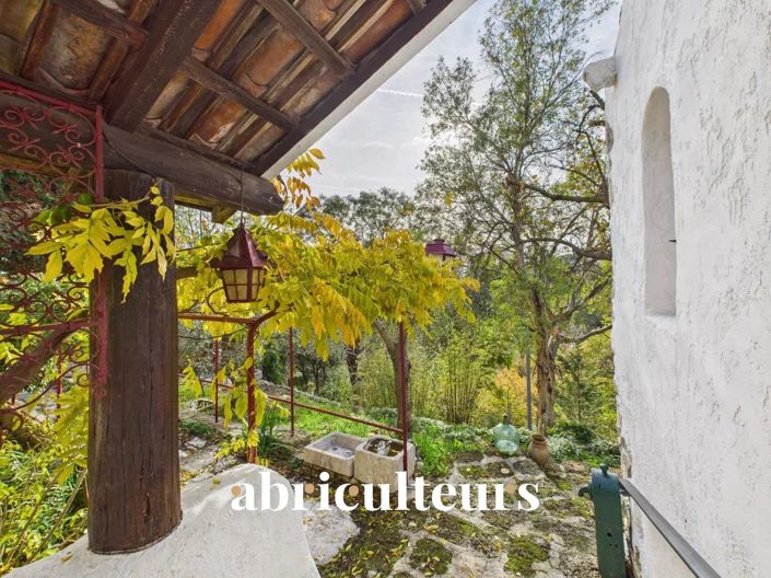 Image No.2-6 Bed House for sale