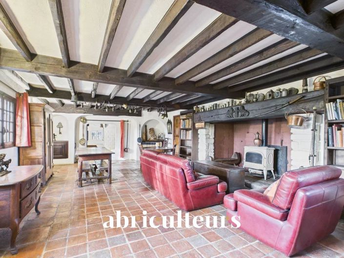 Image No.3-6 Bed House for sale