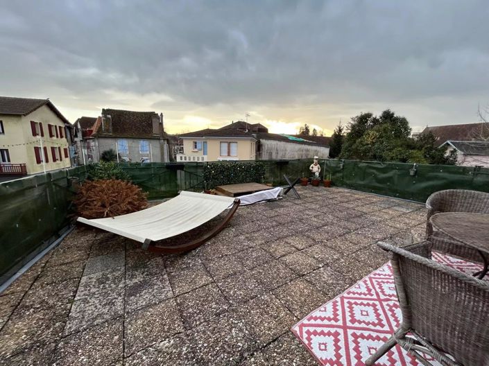 Image No.6-Apartment for sale