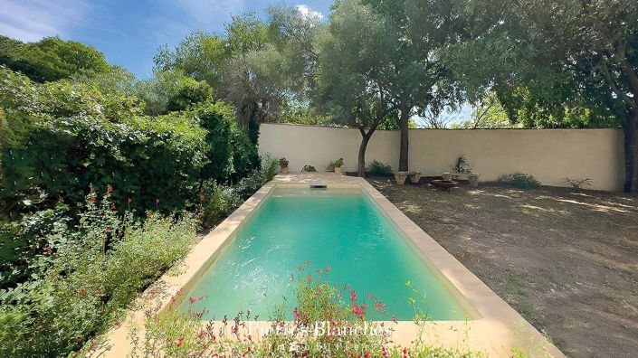 Image No.10-4 Bed House for sale