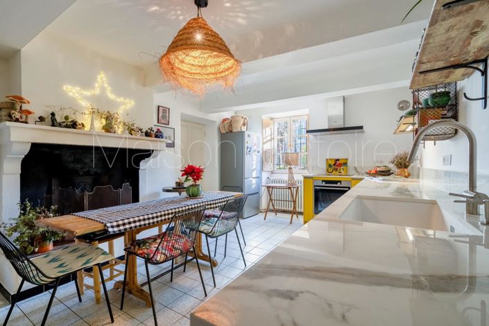 Image No.12-4 Bed House for sale