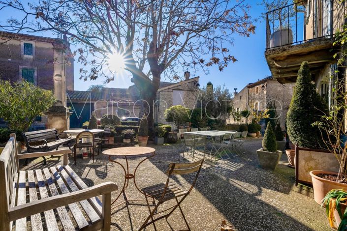 Image No.2-4 Bed House for sale