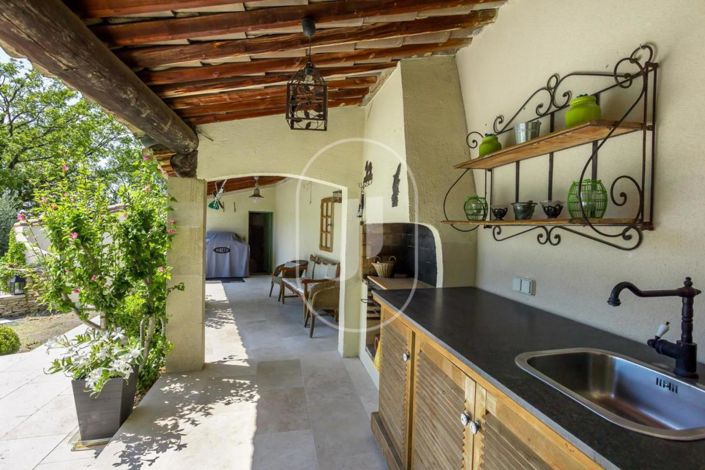 Image No.9-7 Bed House for sale