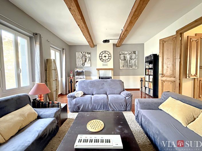 Image No.4-4 Bed Property for sale