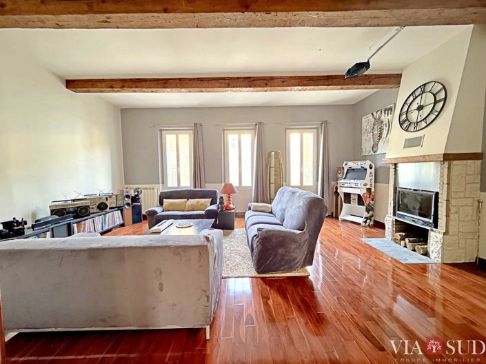 Image No.7-4 Bed Property for sale