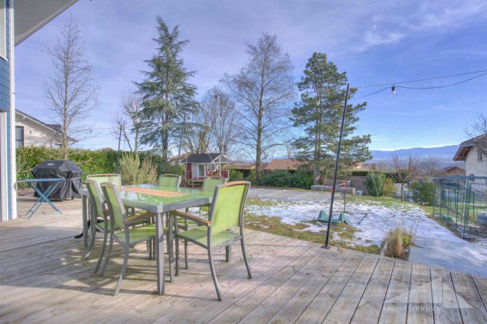 Image No.8-4 Bed House for sale