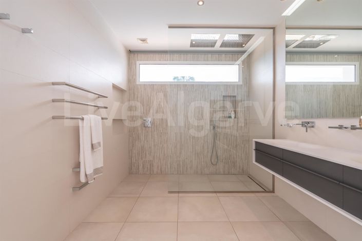 Image No.17-Maison de 5 chambres à vendre à Lagos