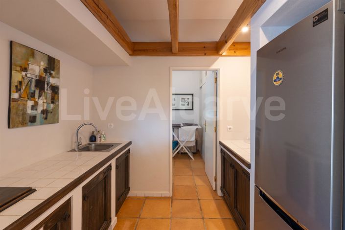 Image No.29-5 Bed House for sale