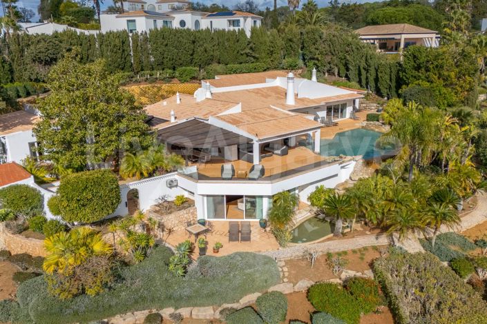 Image No.3-5 Bed House for sale