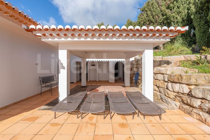 Image No.53-5 Bed House for sale