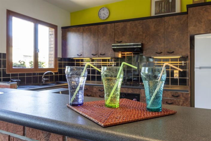 Image No.7-4 Bed House for sale