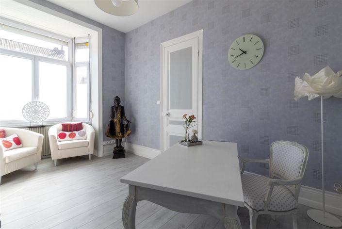 Image No.8-4 Bed House for sale