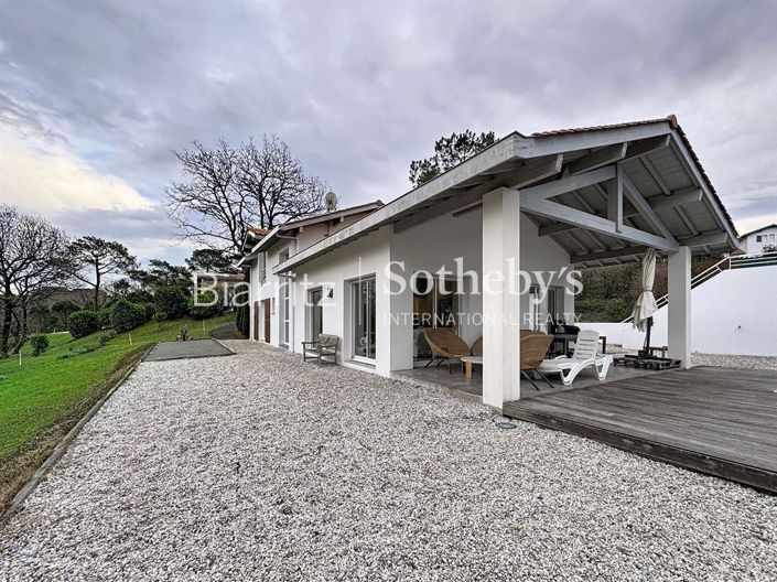 Image No.11-4 Bed House for sale