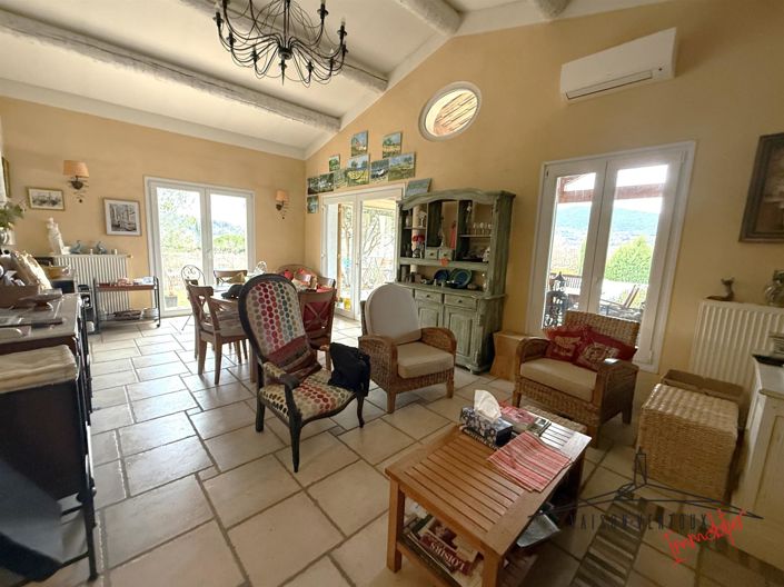 Image No.5-4 Bed House for sale