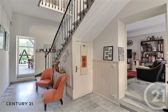Image No.4-7 Bed House for sale