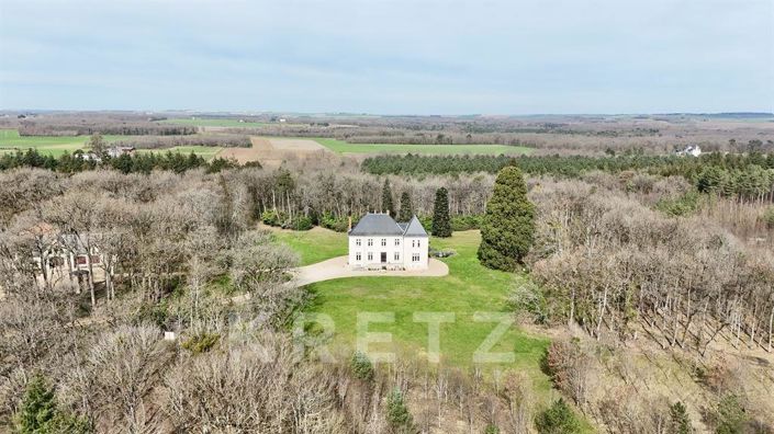 Image No.18-5 Bed Property for sale