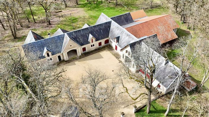 Image No.2-5 Bed Property for sale