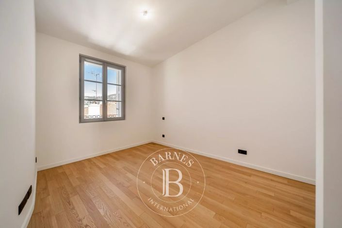 Image No.16-4 Bed Apartment for sale