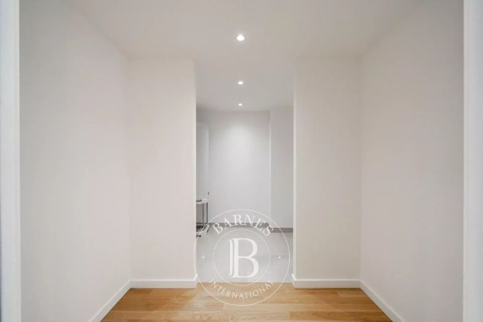 Image No.3-4 Bed Apartment for sale