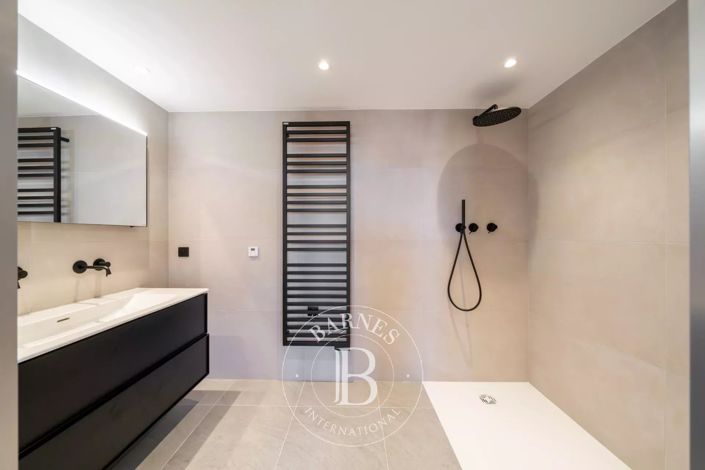 Image No.5-4 Bed Apartment for sale