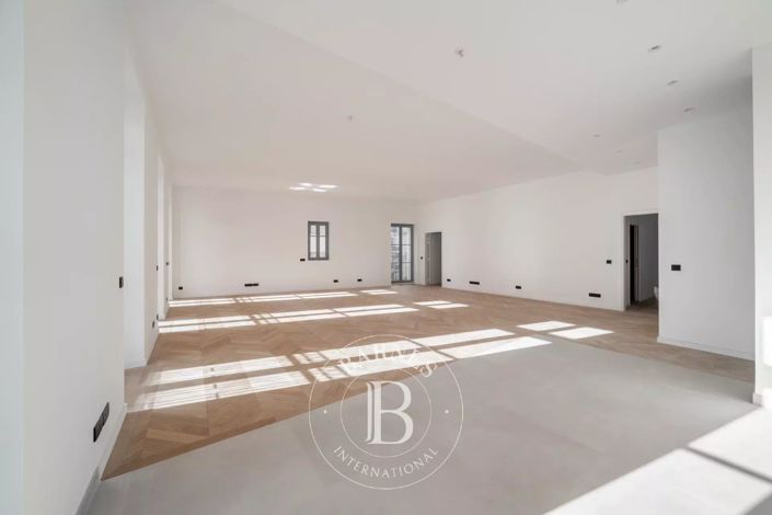 Image No.3-3 Bed Apartment for sale