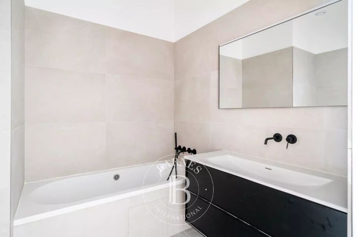 Image No.6-3 Bed Apartment for sale