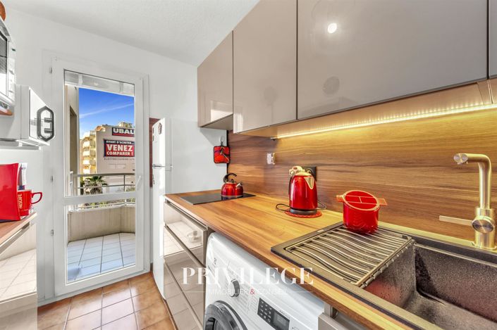 Image No.6-Appartement de 2 chambres à vendre à Nice