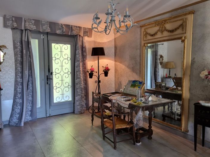 Image No.18-4 Bed House for sale