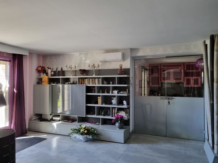 Image No.22-4 Bed House for sale