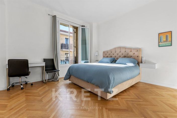 Image No.7-4 Bed Apartment for sale