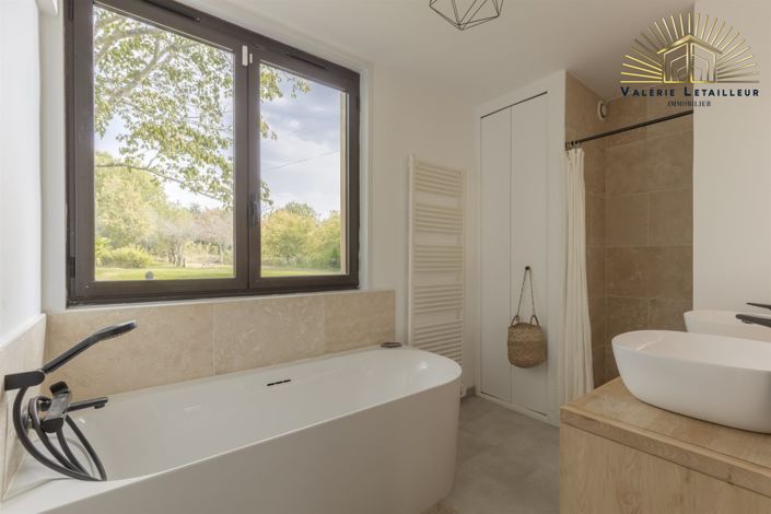 Image No.13-3 Bed House for sale