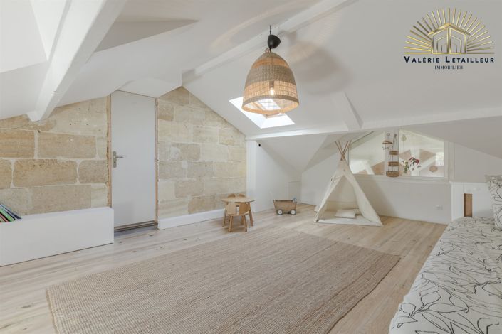 Image No.15-3 Bed House for sale