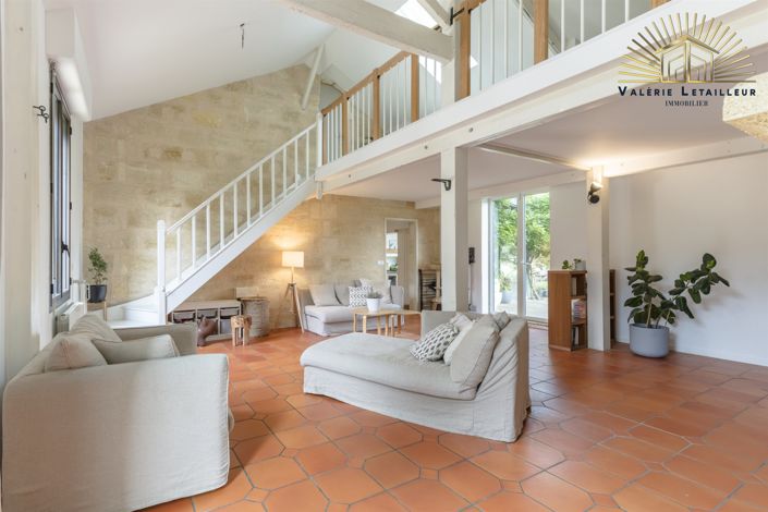 Image No.3-3 Bed House for sale