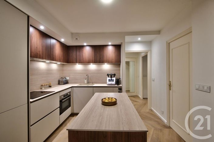 Image No.5-Appartement de 2 chambres à vendre à Nice