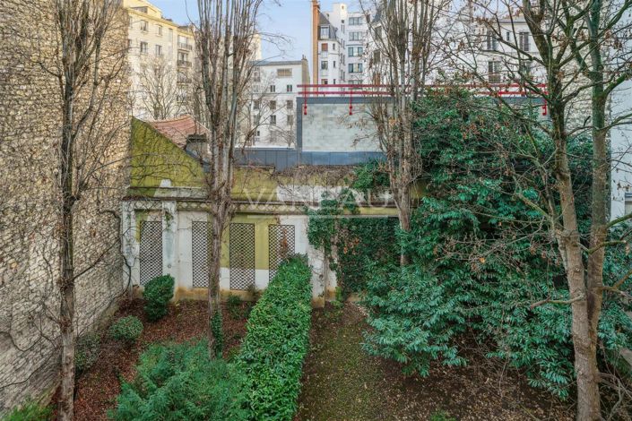 Image No.12-3 Bed Apartment for sale