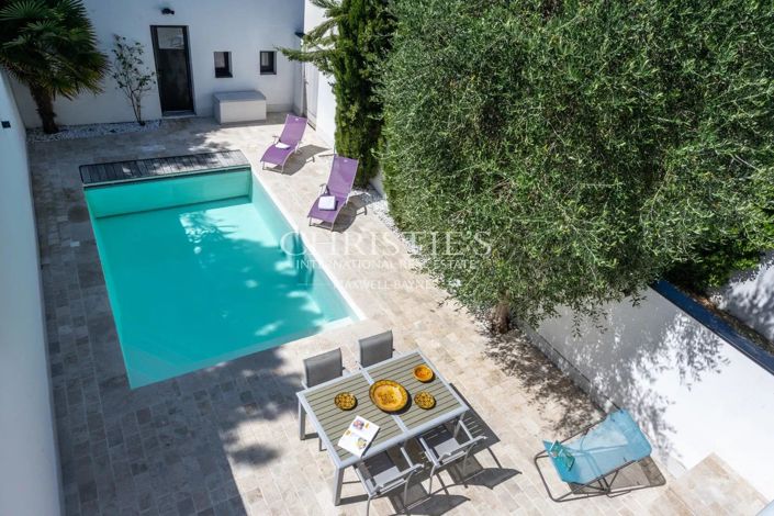 Image No.25-4 Bed House for sale