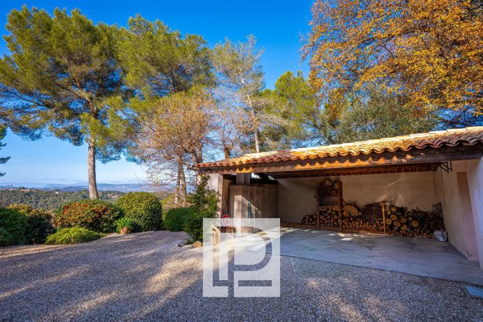 Image No.21-4 Bed House for sale