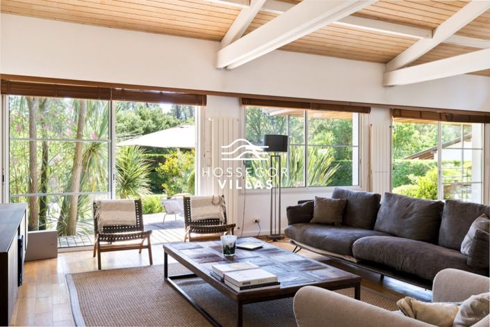 Image No.3-5 Bed House for sale